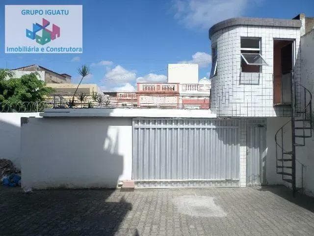 Apartamento na Avenida Visconde do Rio Branco, 2245, Joaquim Tavora em Fortaleza, por R$ 155.000 - Viva Real