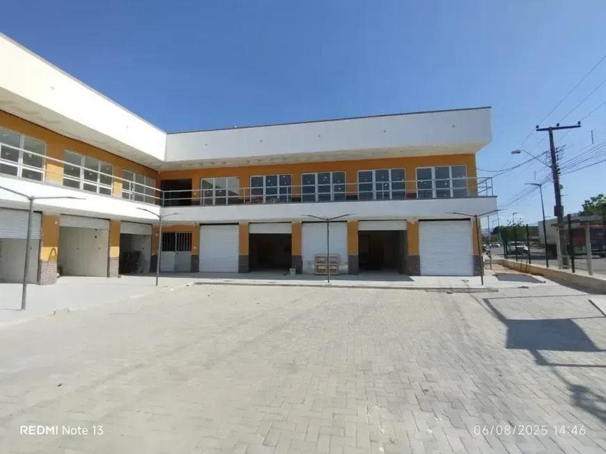 Ponto Comercial na Avenida General Osório de Paiva, Siqueira em Fortaleza, por R$ 1.200/Mês - Viva Real